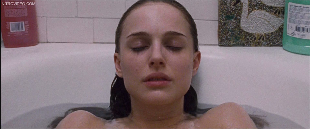 Natalie Portman nude or sexy in Black Swan HD - Video Clip #04.