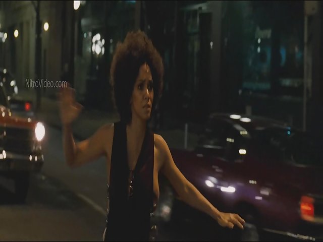 Halle Berry Sexy Clips 107